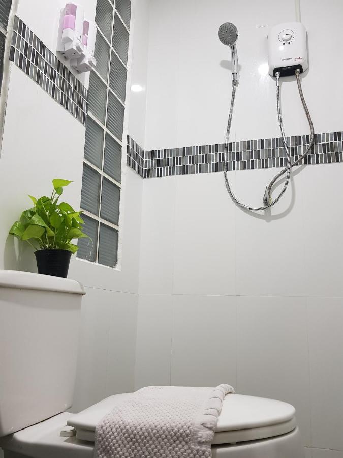 Nk Guesthouse 1 Бангкок Екстер'єр фото