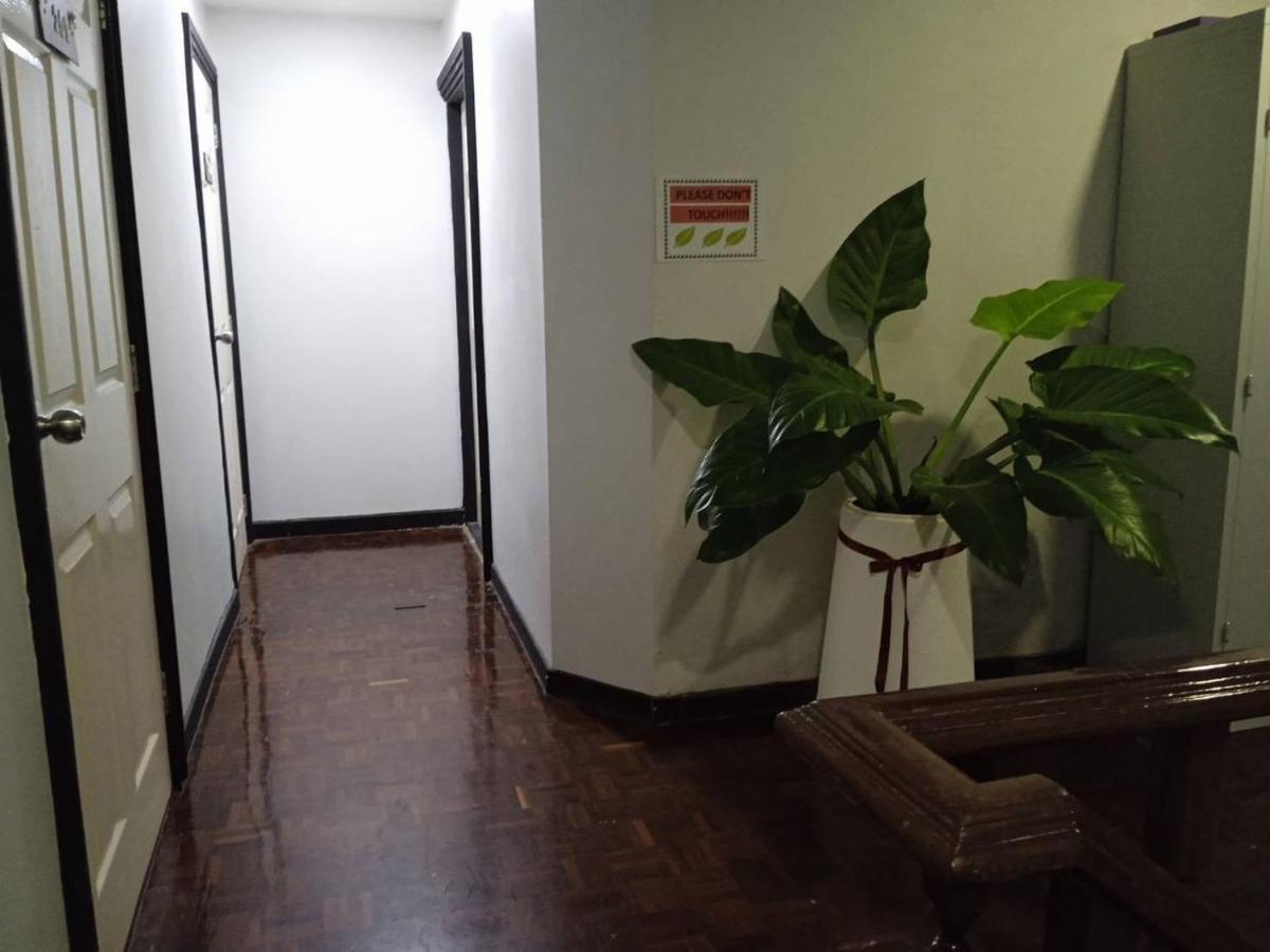Nk Guesthouse 1 Бангкок Екстер'єр фото
