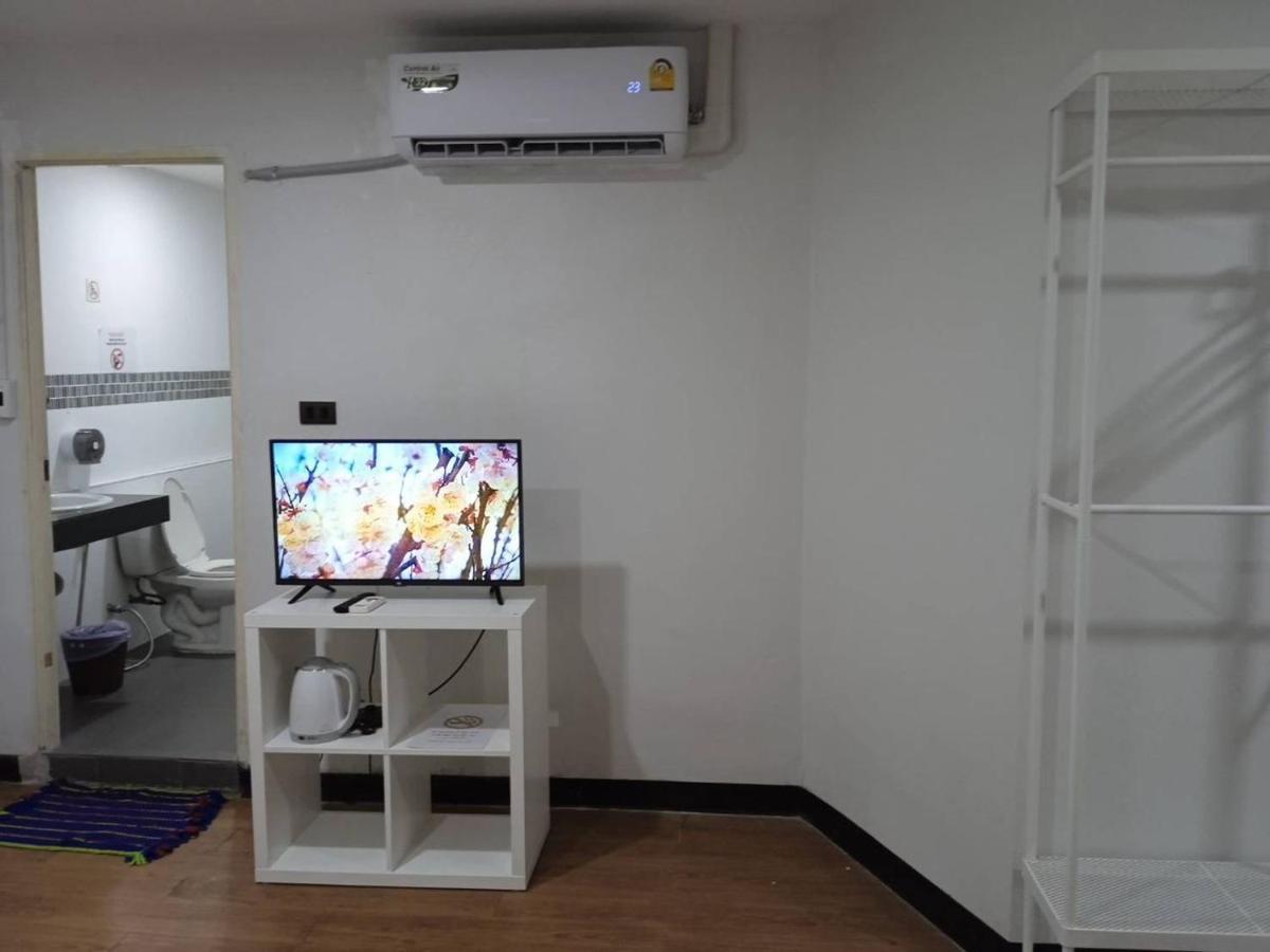 Nk Guesthouse 1 Бангкок Екстер'єр фото